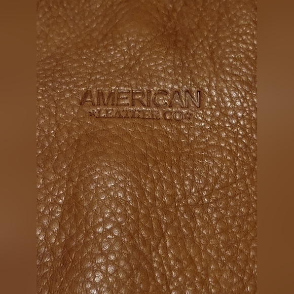 American Leather Co Triple Entry Zippered and Snap Shoulder Bag Tan - Picture 11 of 11